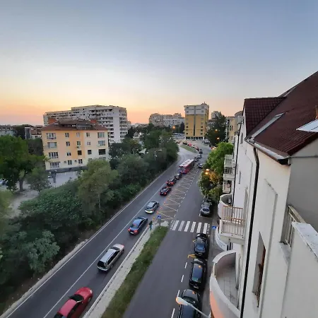 The Penthouse * Várna
